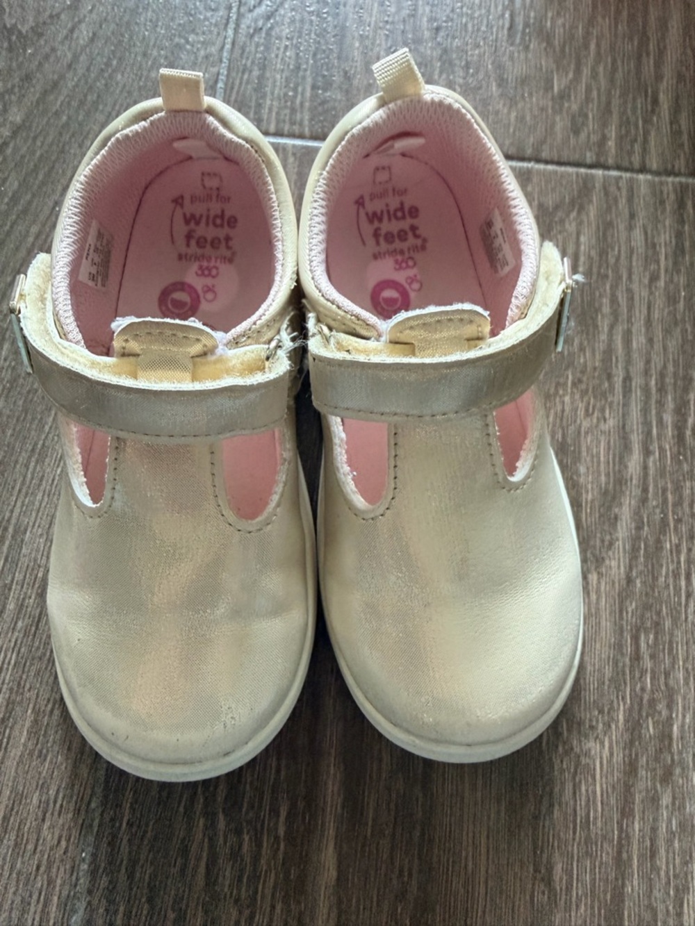 Stride Rite 360 Rena Mary Jane Toddler Shoes Size 9M Cream Wide Fit